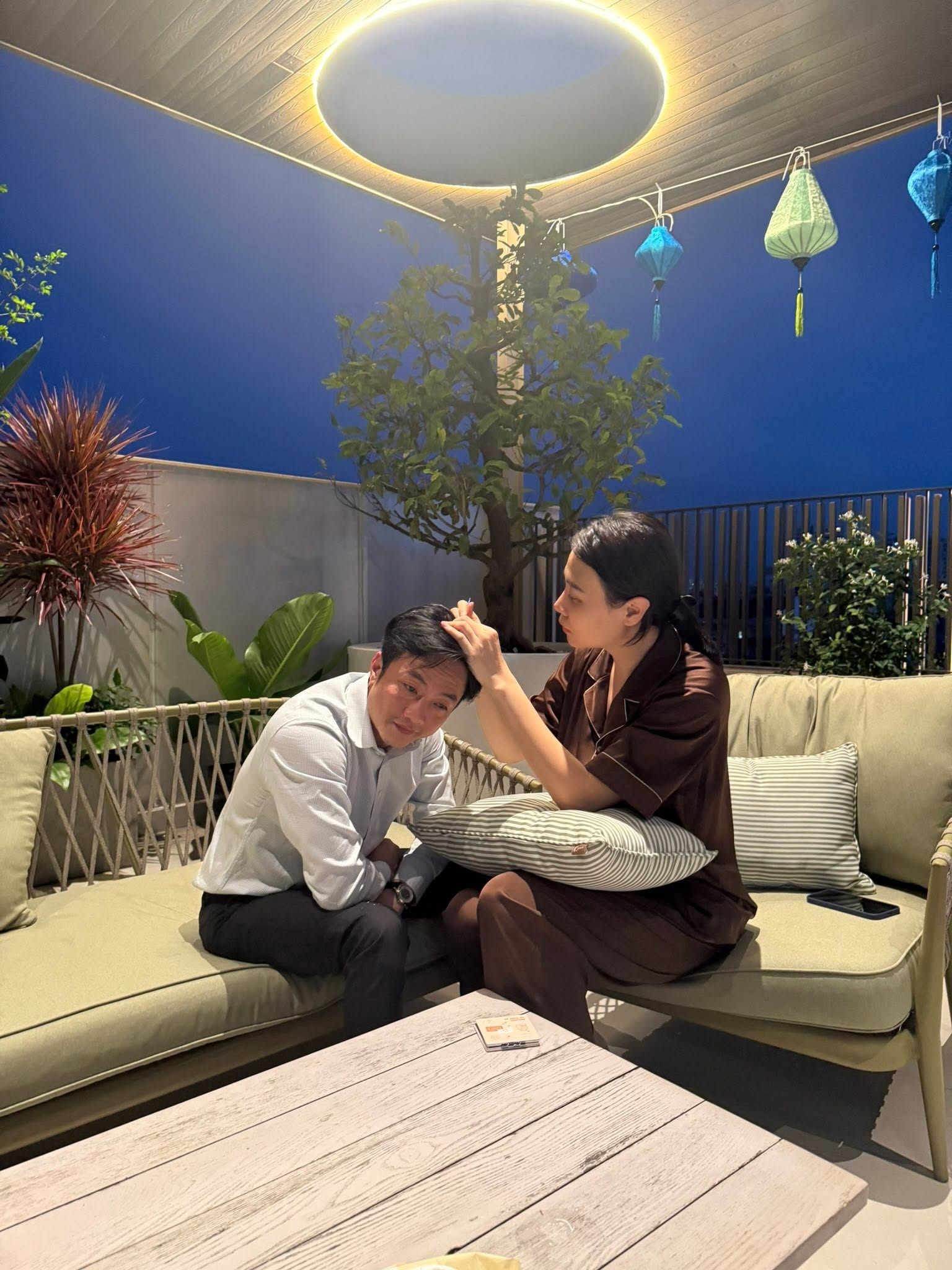 Cường Đ&ocirc; La c&ocirc;ng khai t&igrave;nh y&ecirc;u với Đ&agrave;m Thu Trang: Hạnh ph&uacute;c vi&ecirc;n m&atilde;n năm 2026 - Ảnh 8.