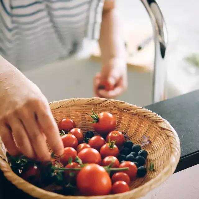 Một th&aacute;ng thử sống giản dị, t&ocirc;i nhận ra: C&agrave;ng bớt muốn sở hữu, cuộc sống c&agrave;ng thoải m&aacute;i - Ảnh 4.
