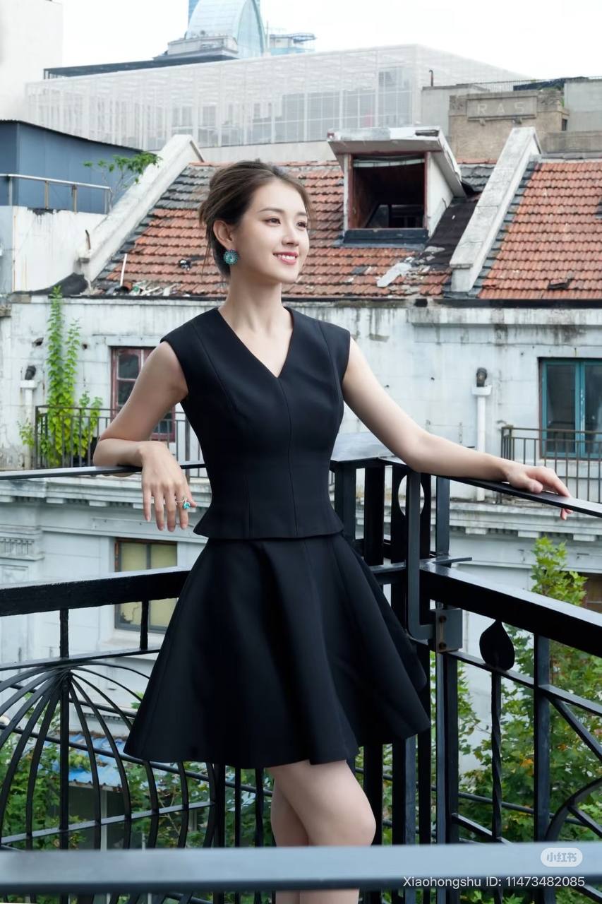Nữ phụ ki&ecirc;u kỳ trong phim ng&ocirc;n t&igrave;nh d&acirc;n quốc: Gu thời trang hiện đại v&agrave; ngọt ng&agrave;o - Ảnh 4.