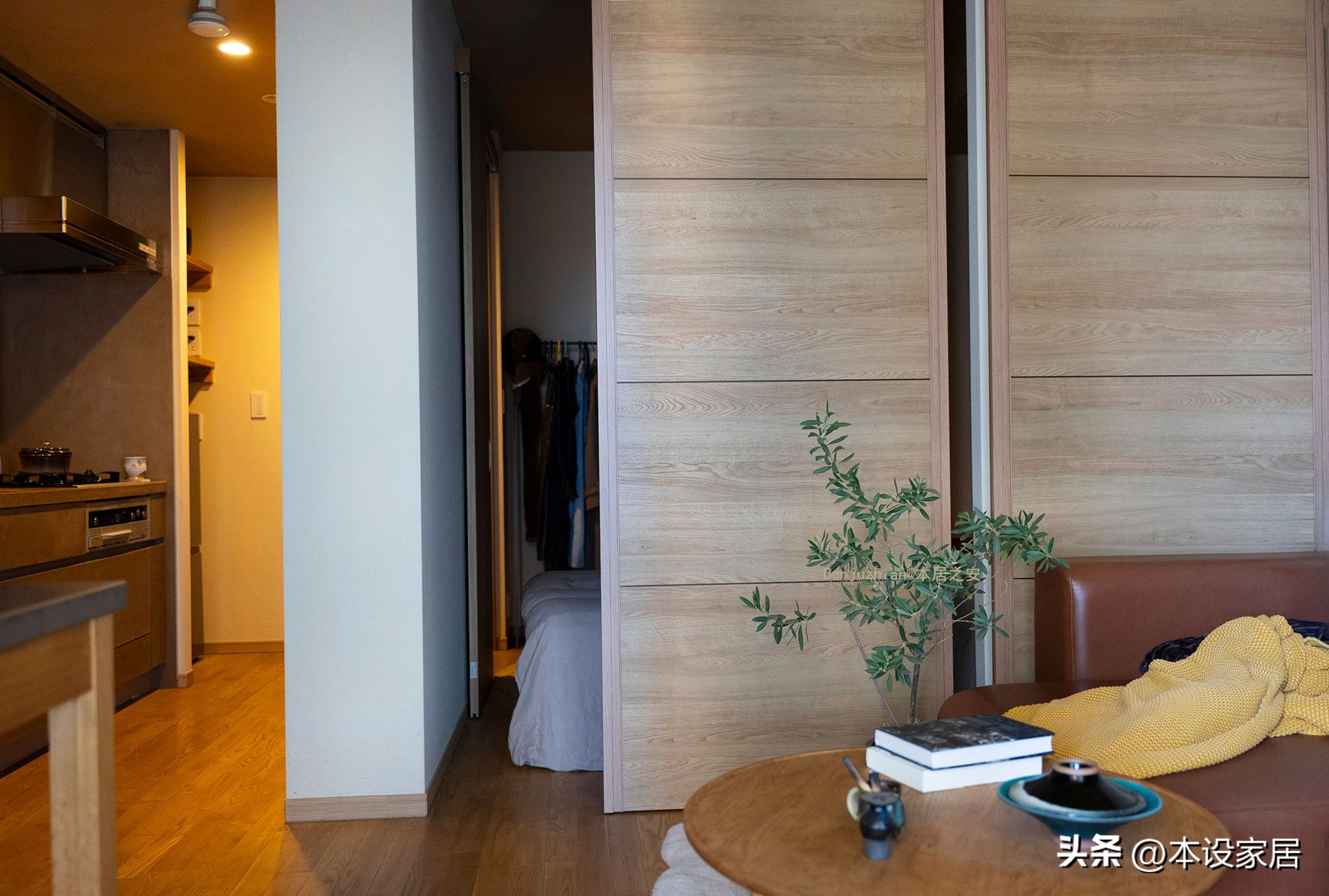 Căn hộ 39m&sup2; m&agrave; nh&igrave;n như 60m&sup2;: Kh&ocirc;ng phải nhờ &iacute;t đồ, m&agrave; nhờ c&aacute;ch sắp xếp qu&aacute; th&ocirc;ng minh - Ảnh 10.