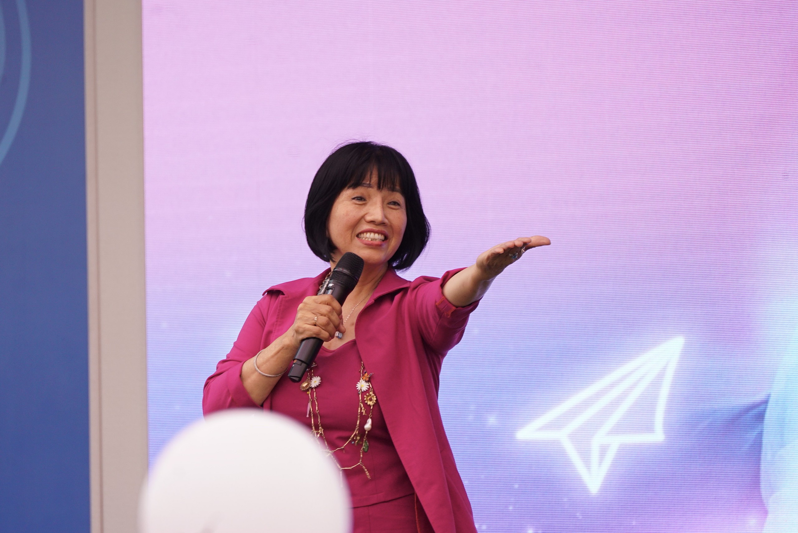 Cứ 5 nữ sinh th&igrave; c&oacute; 1 em xin về, bỏ dở buổi học khi 