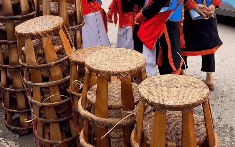 Đến Lai Châu sáng Chủ nhật, nhất định phải ghé khu chợ phiên vùng cao rực rỡ sắc màu này - Ảnh 9.