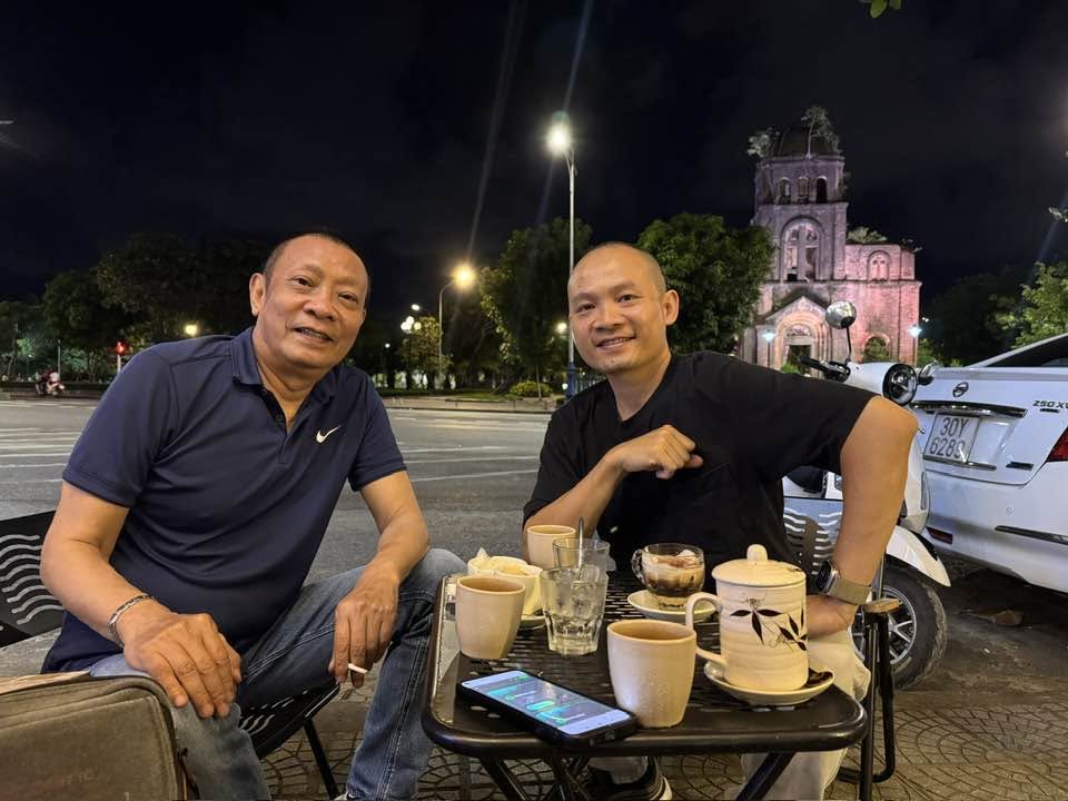 Lại Bắc Hải Đăng: MC đầu ti&ecirc;n dẫn Rung Chu&ocirc;ng V&agrave;ng v&agrave; h&agrave;nh tr&igrave;nh truyền h&igrave;nh 20 năm - Ảnh 4.