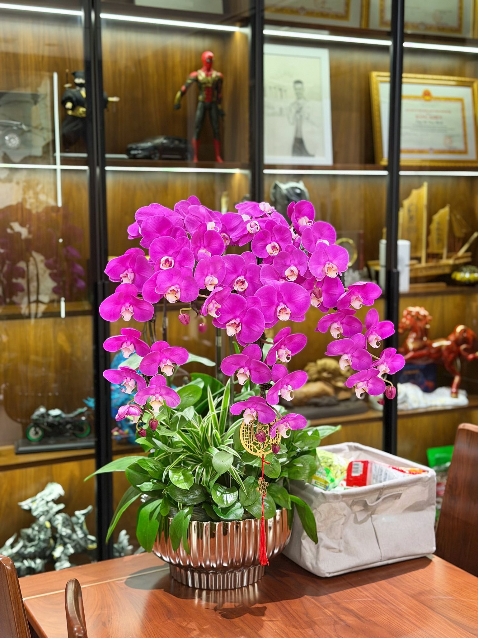 Quỳnh Anh nhận v&ograve;ng tay triệu đồng từ Duy Mạnh sau thời gian chăm s&oacute;c ở Mỹ - Ảnh 10.