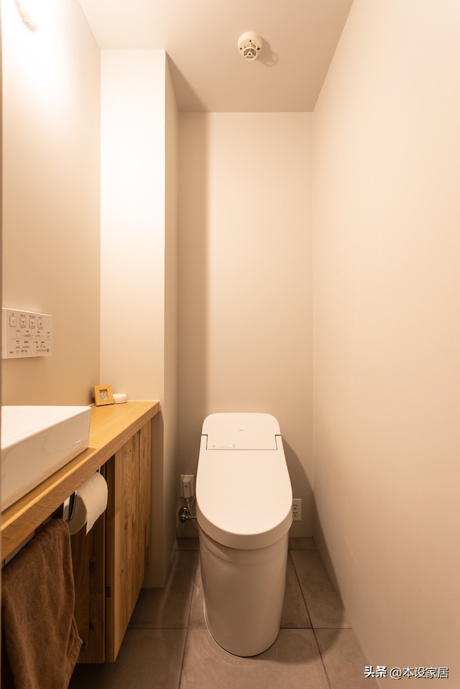 Cặp vợ chồng tuổi 60 sống trong căn hộ 65m&sup2; suốt 8 năm: Nh&agrave; kh&ocirc;ng lớn nhưng l&uacute;c n&agrave;o cũng gọn g&agrave;ng, ngăn nắp - Ảnh 13.