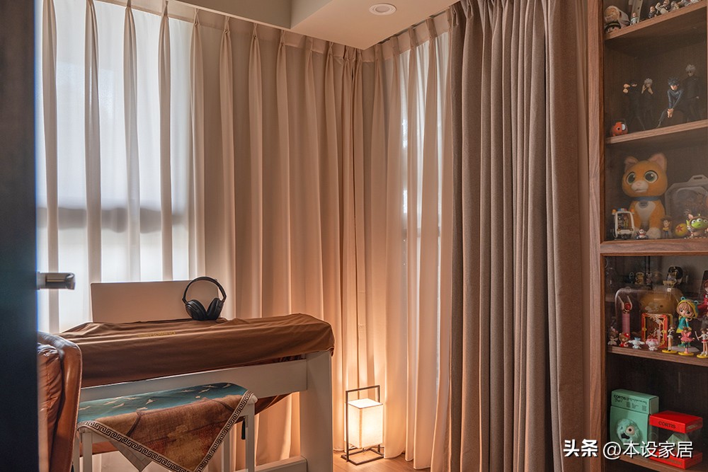 Căn hộ 46m&sup2; xuống cấp của đ&ocirc;i vợ chồng trung ni&ecirc;n được cải tạo th&agrave;nh kh&ocirc;ng gian 3 ph&ograve;ng: C&aacute;ch tận dụng từng m&eacute;t vu&ocirc;ng khiến nhiều người bất ngờ - Ảnh 10.