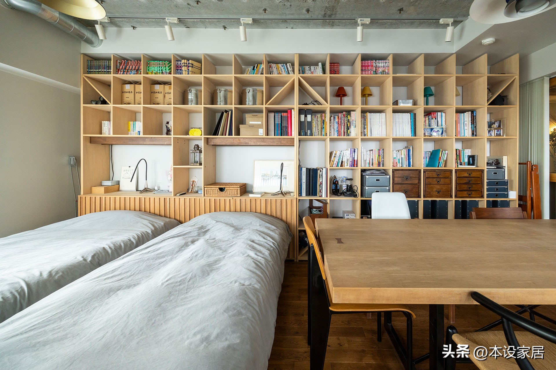 Cặp vợ chồng tuổi 60 sống trong căn hộ 65m&sup2; suốt 8 năm: Nh&agrave; kh&ocirc;ng lớn nhưng l&uacute;c n&agrave;o cũng gọn g&agrave;ng, ngăn nắp - Ảnh 3.