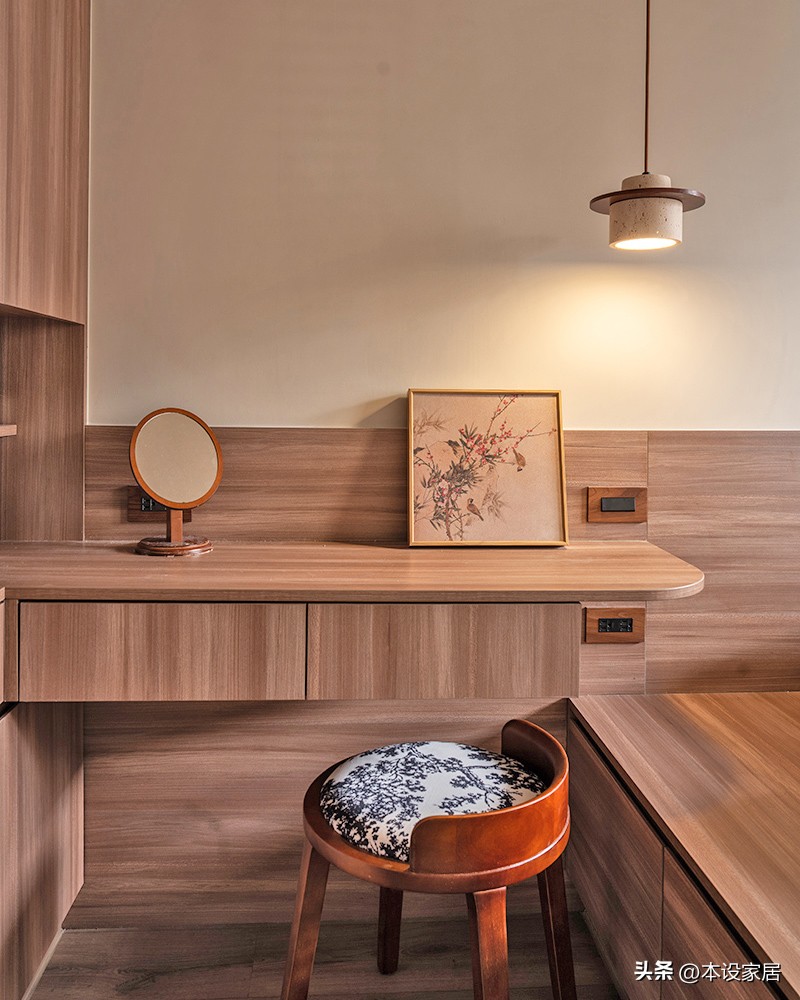 Căn hộ 46m&sup2; xuống cấp của đ&ocirc;i vợ chồng trung ni&ecirc;n được cải tạo th&agrave;nh kh&ocirc;ng gian 3 ph&ograve;ng: C&aacute;ch tận dụng từng m&eacute;t vu&ocirc;ng khiến nhiều người bất ngờ - Ảnh 8.