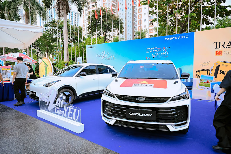 Chăm khách kiểu Geely Việt Nam: Từ quà đông trùng hạ thảo đến ưu đãi “khủng” mua xe - Ảnh 3. Chăm khách kiểu Geely Việt Nam: Từ quà đông trùng hạ thảo đến ưu đãi “khủng” mua xe - Ảnh 3.