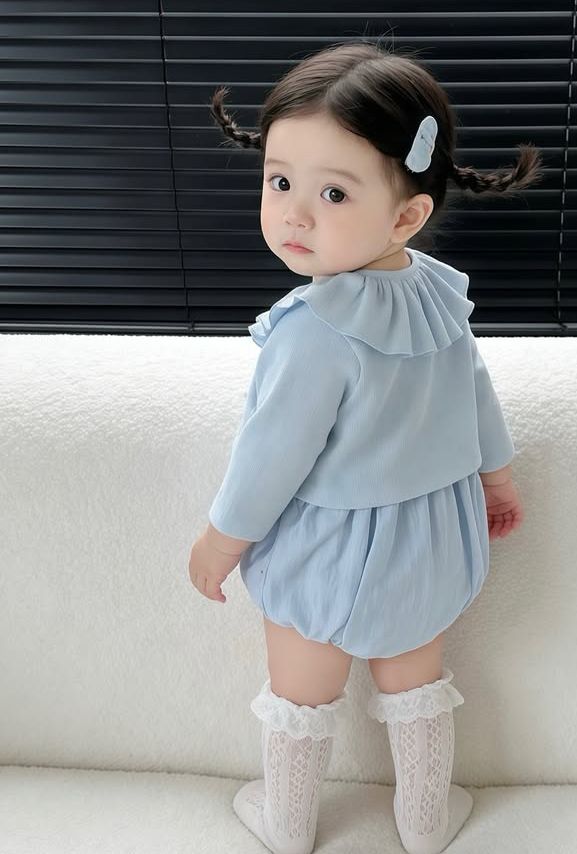 Thấy con hàng xóm biết đi, biết nói sớm có thể sẽ khiến mẹ sốt ruột nhưng đừng biến tuổi thơ của con thành cuộc đua! - Ảnh 1.