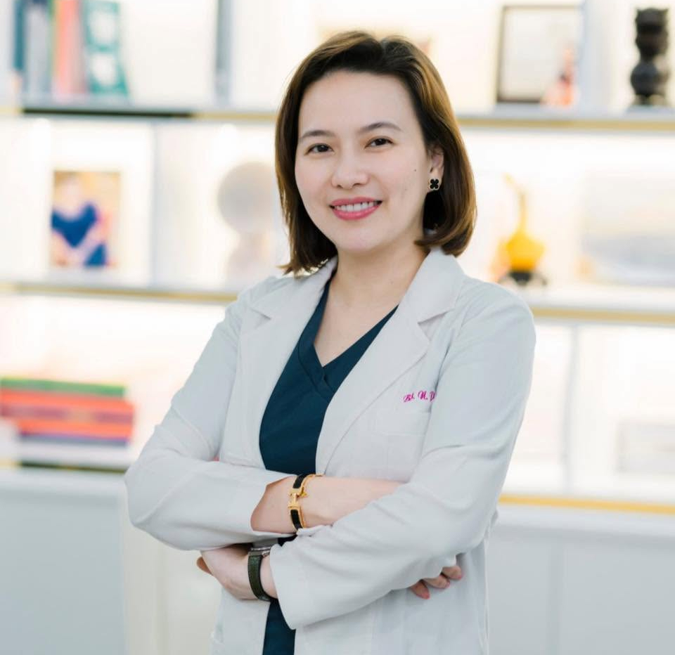 Cứ nghĩ d&ugrave;ng Retinol c&agrave;ng mạnh th&igrave; c&agrave;ng nhanh trẻ h&oacute;a? B&aacute;c sĩ da liễu chỉ ra điều nhiều người đang hiểu sai - Ảnh 1.