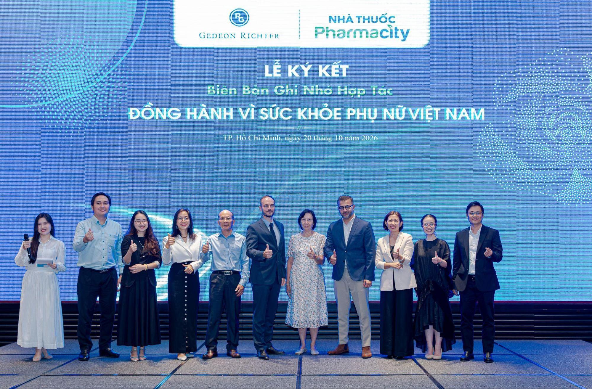 Pharmacity hợp tác chiến lược cùng tập đoàn dược phẩm hàng đầu châu Âu, mang giải pháp chăm sóc sức khỏe chuẩn quốc tế cho phụ nữ về Việt Nam - Ảnh 3.