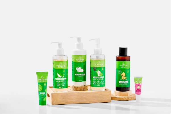 Diễn vi&ecirc;n Quỳnh Lương trải nghiệm bộ sản phẩm Yoosun Rau M&aacute; tại Vietbaby Fair 2026 - Ảnh 5.