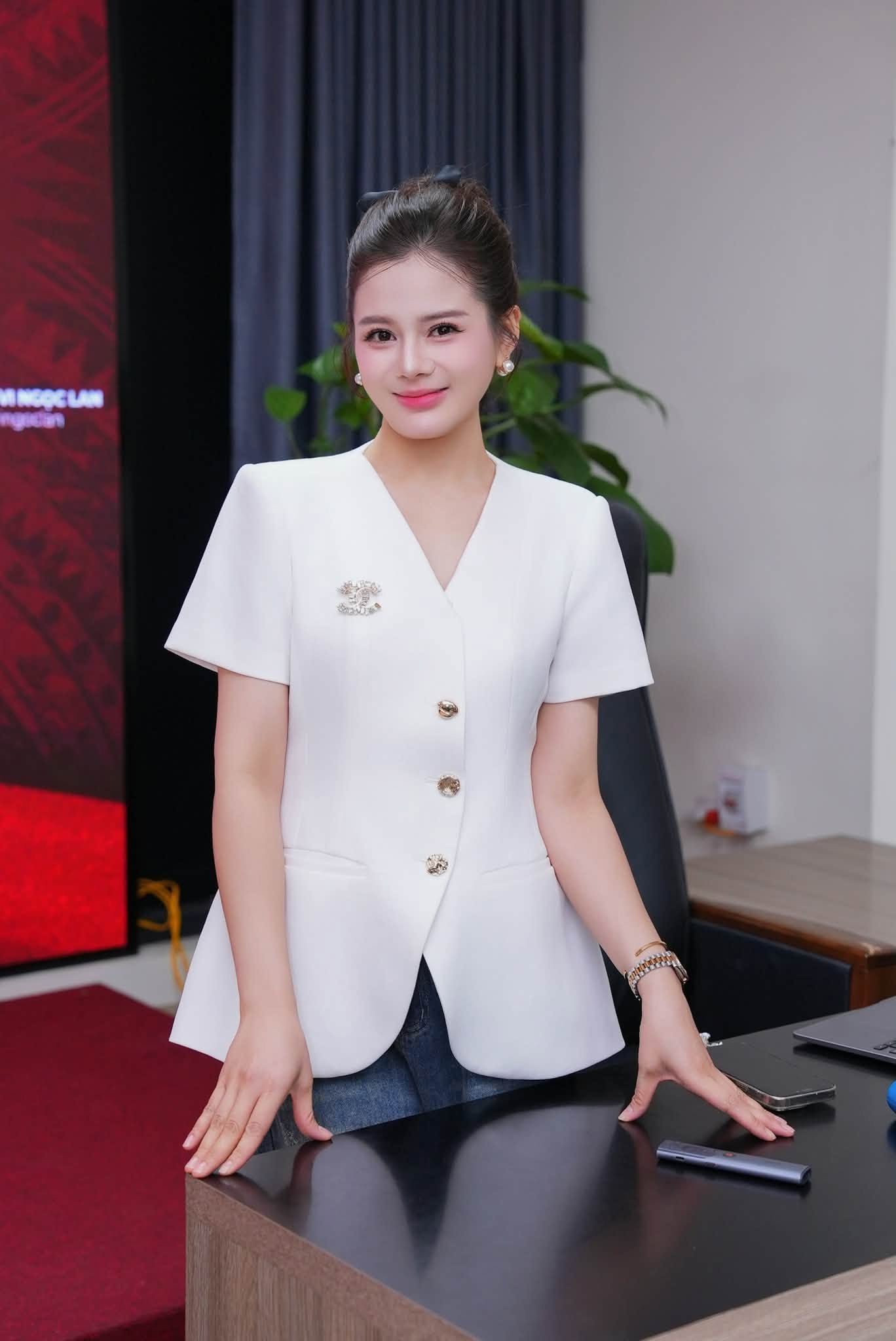Tr&ograve; chuyện với 