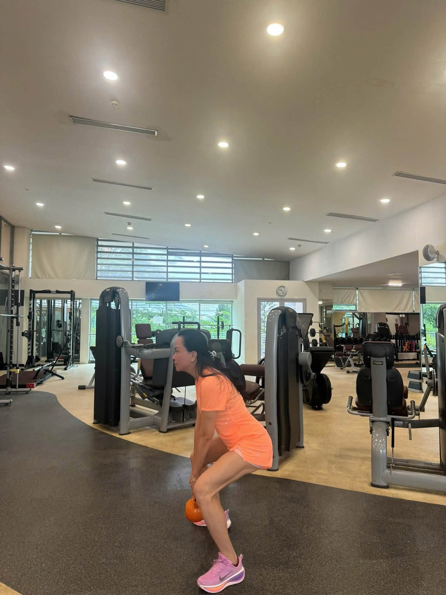 Đừng để tuổi U40 giới hạn bạn: Nh&igrave;n lối sống 