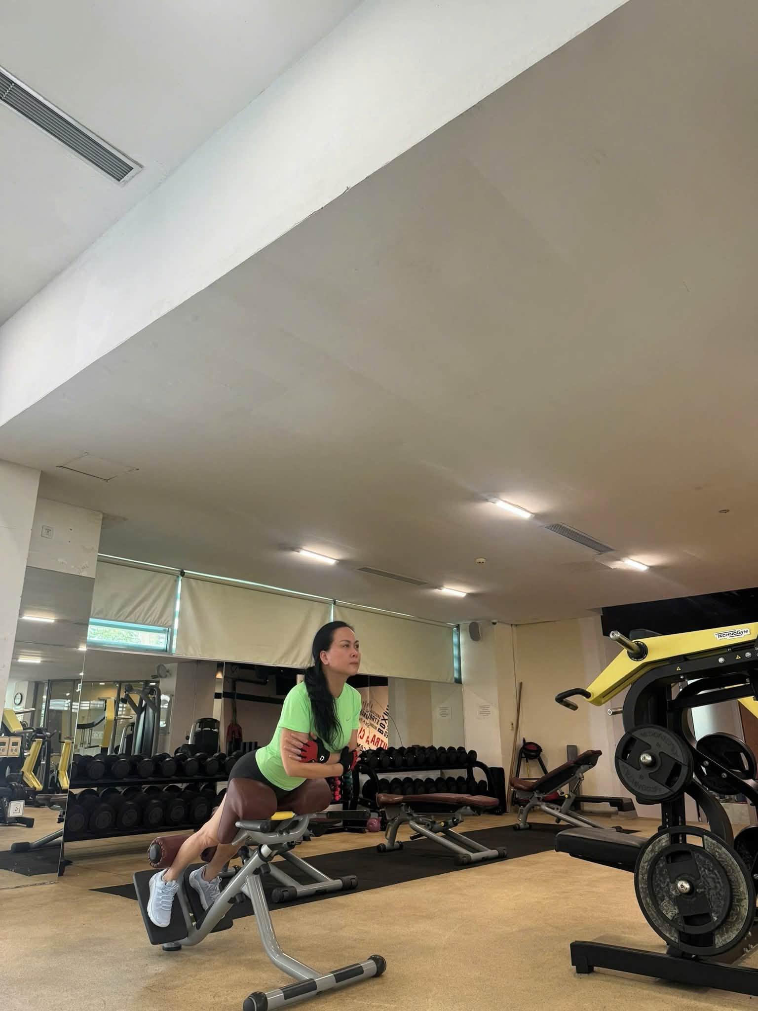 Đừng để tuổi U40 giới hạn bạn: Nh&igrave;n lối sống 