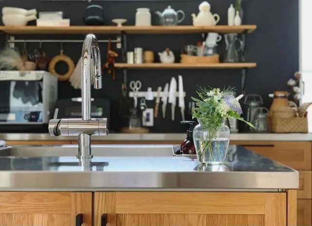 Sau tuổi 40 mới hiểu: C&agrave;ng t&iacute;ch trữ nhiều c&agrave;ng bất an, t&ocirc;i tho&aacute;t khỏi khủng hoảng tuổi trung ni&ecirc;n nhờ dọn lại căn nh&agrave; - Ảnh 4.