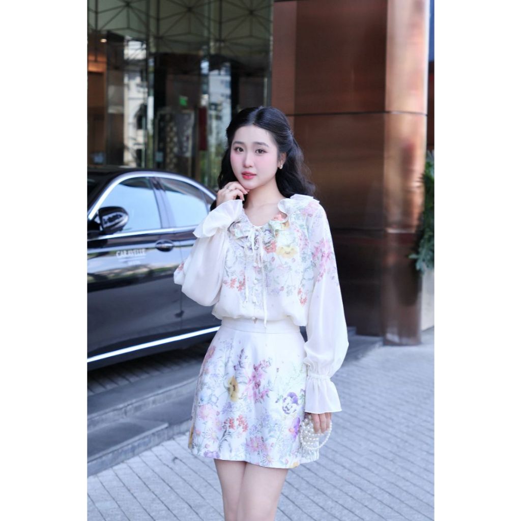 Ch&acirc;n v&aacute;y họa tiết hoa: Item đ&aacute;ng sắm, vừa nữ t&iacute;nh vừa l&agrave;m bừng s&aacute;ng style ng&agrave;y thu - Ảnh 7.