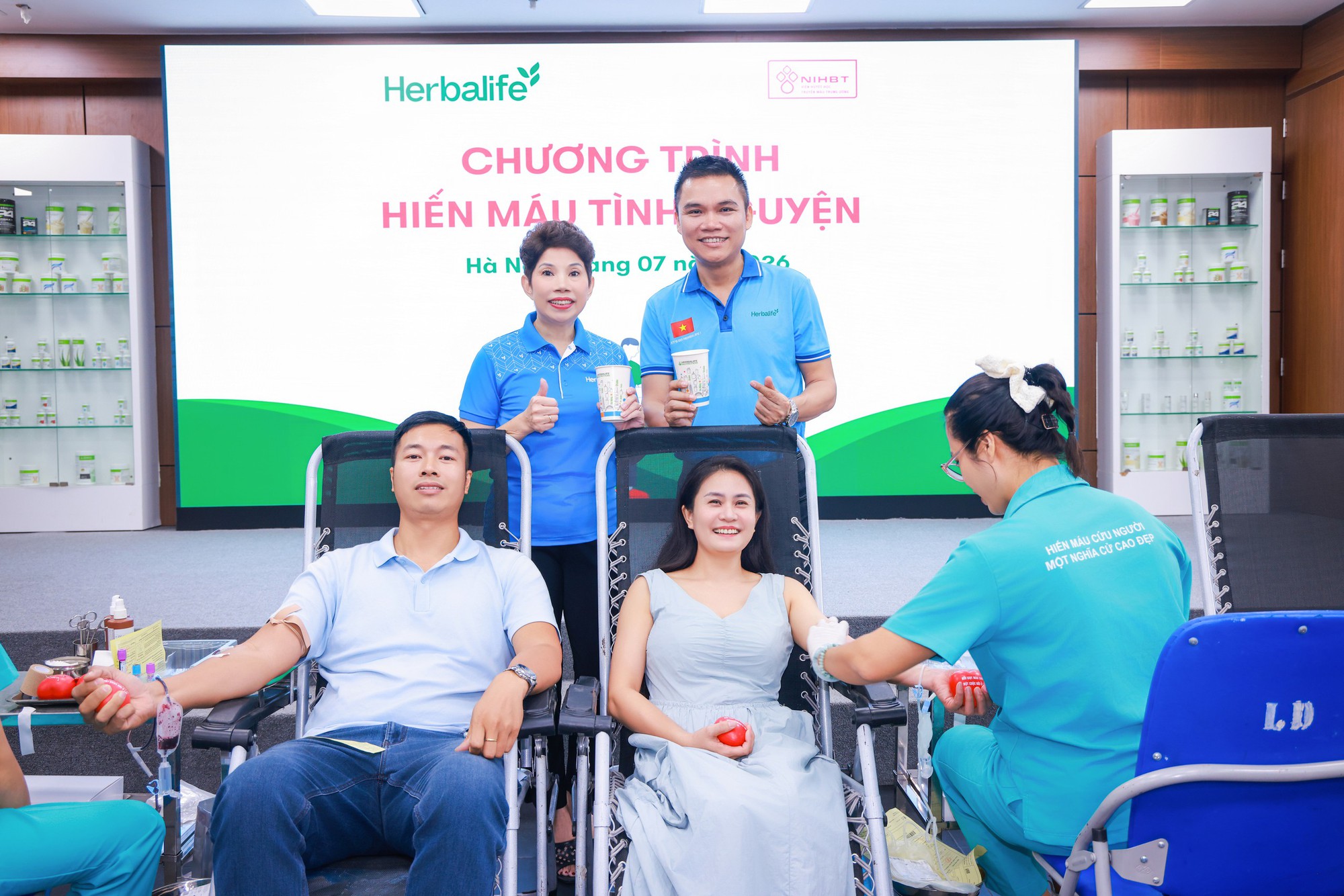 Herbalife Việt Nam tổ chức Ng&agrave;y Hiến M&aacute;u T&igrave;nh Nguyện 2026 tại TP. Hồ Ch&iacute; Minh v&agrave; H&agrave; Nội, tiếp nhận 183 đơn vị m&aacute;u - Ảnh 2.