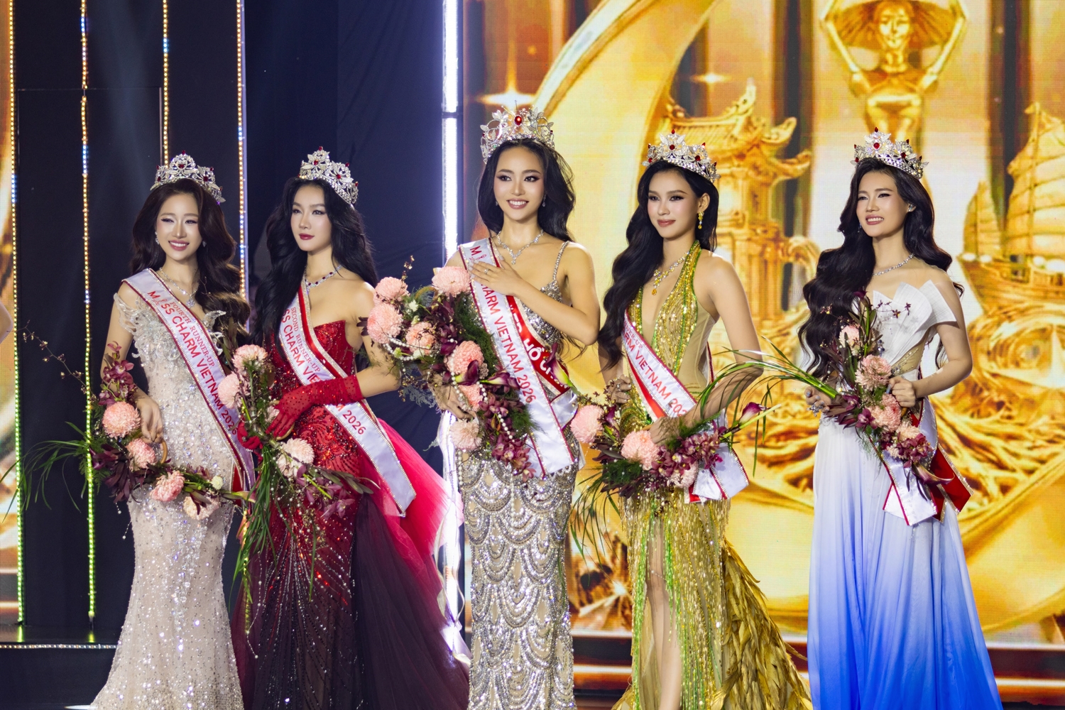 Gallery - Tân Miss Charm Vietnam 2026 Trà My: Cao 1m77, du học sinh RMIT, thí sinh duy nhất ứng xử song ngữ trong Top 5 - image 5