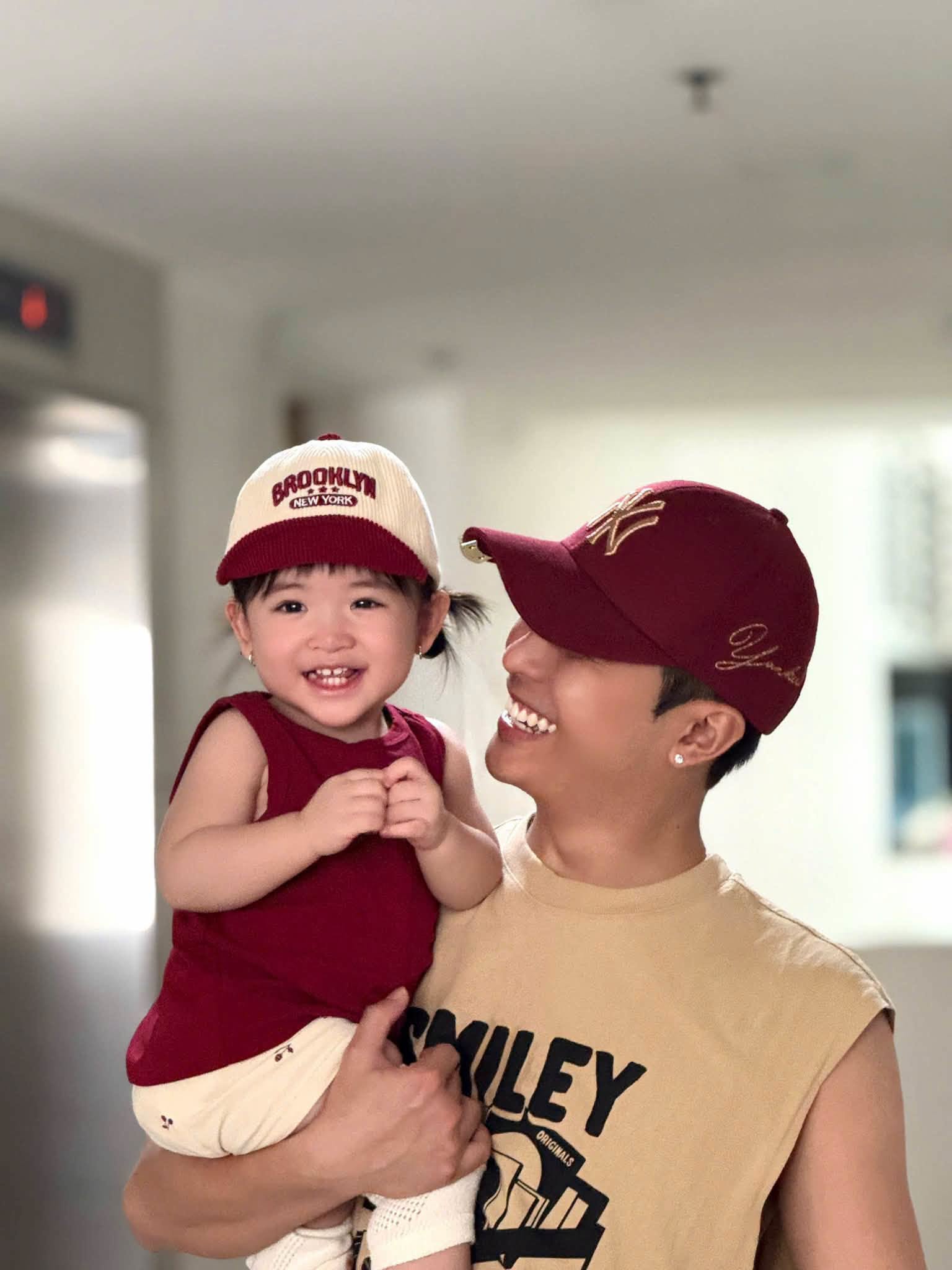 Con g&aacute;i Puka nhận x&eacute;t về giọng h&aacute;t của mẹ, bất chấp mẹ giận vẫn n&oacute;i thật l&ograve;ng - Ảnh 4.
