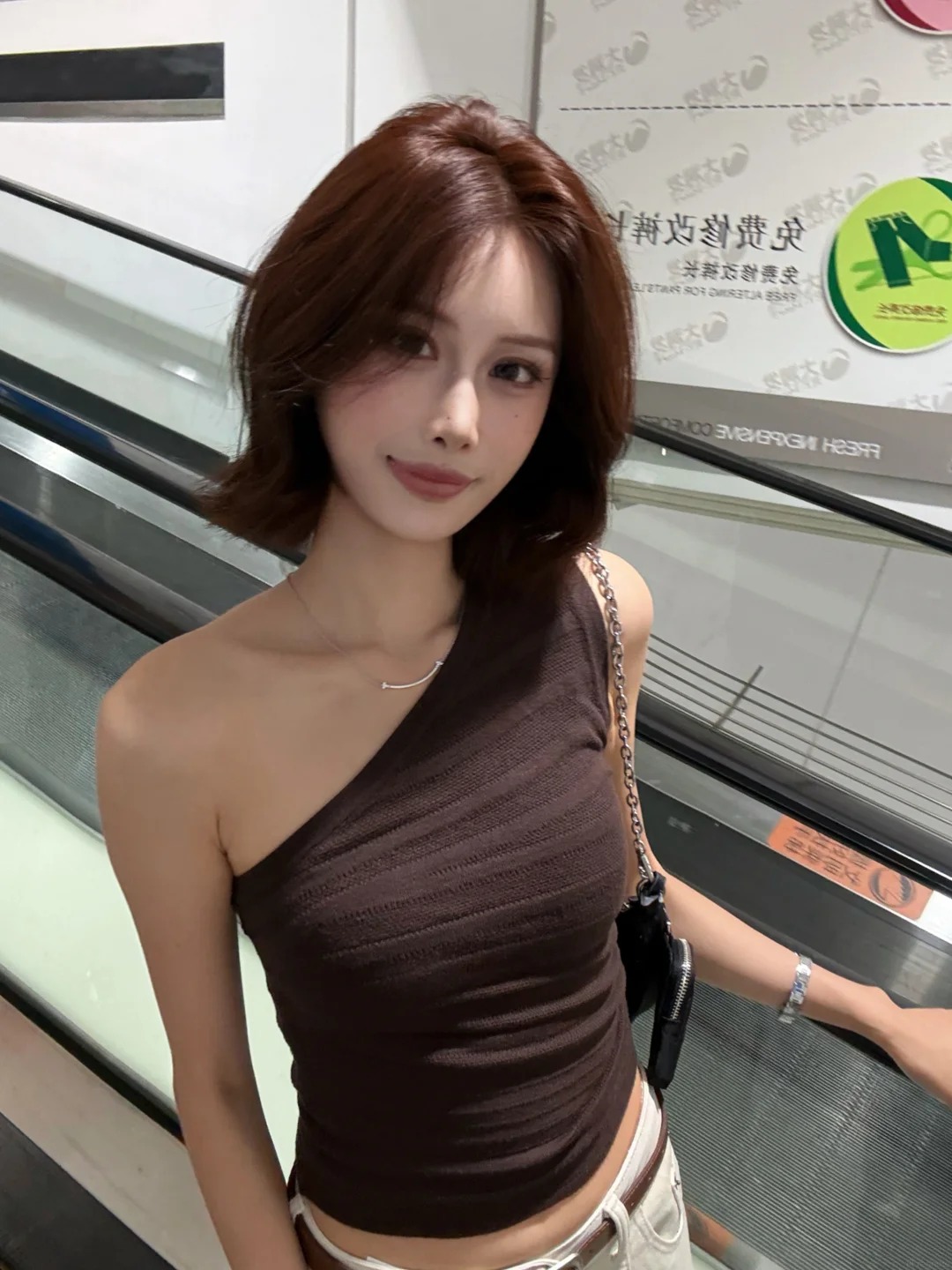 T&oacute;c ngắn đu&ocirc;i vểnh: Kiểu t&oacute;c tưởng đơn giản nhưng gi&uacute;p diện mạo trẻ ra v&agrave;i tuổi - Ảnh 3.