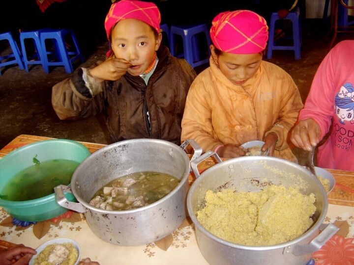 V&igrave; sao m&egrave;n m&eacute;n trở th&agrave;nh m&oacute;n ăn biểu tượng của người H ' M&ocirc;ng tại T&acirc;y Bắc? - Ảnh 4.