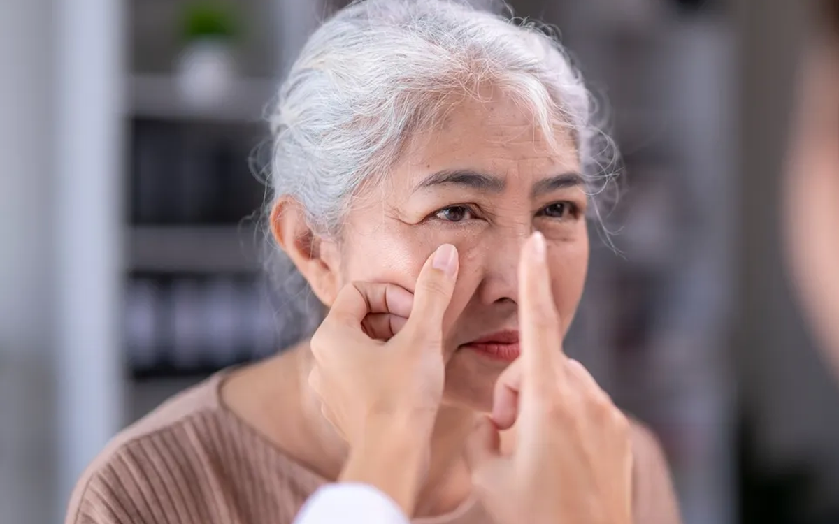 C&ugrave;ng mắc trầm cảm, v&igrave; sao mỗi người được k&ecirc; thuốc kh&aacute;c nhau? - Ảnh 2.