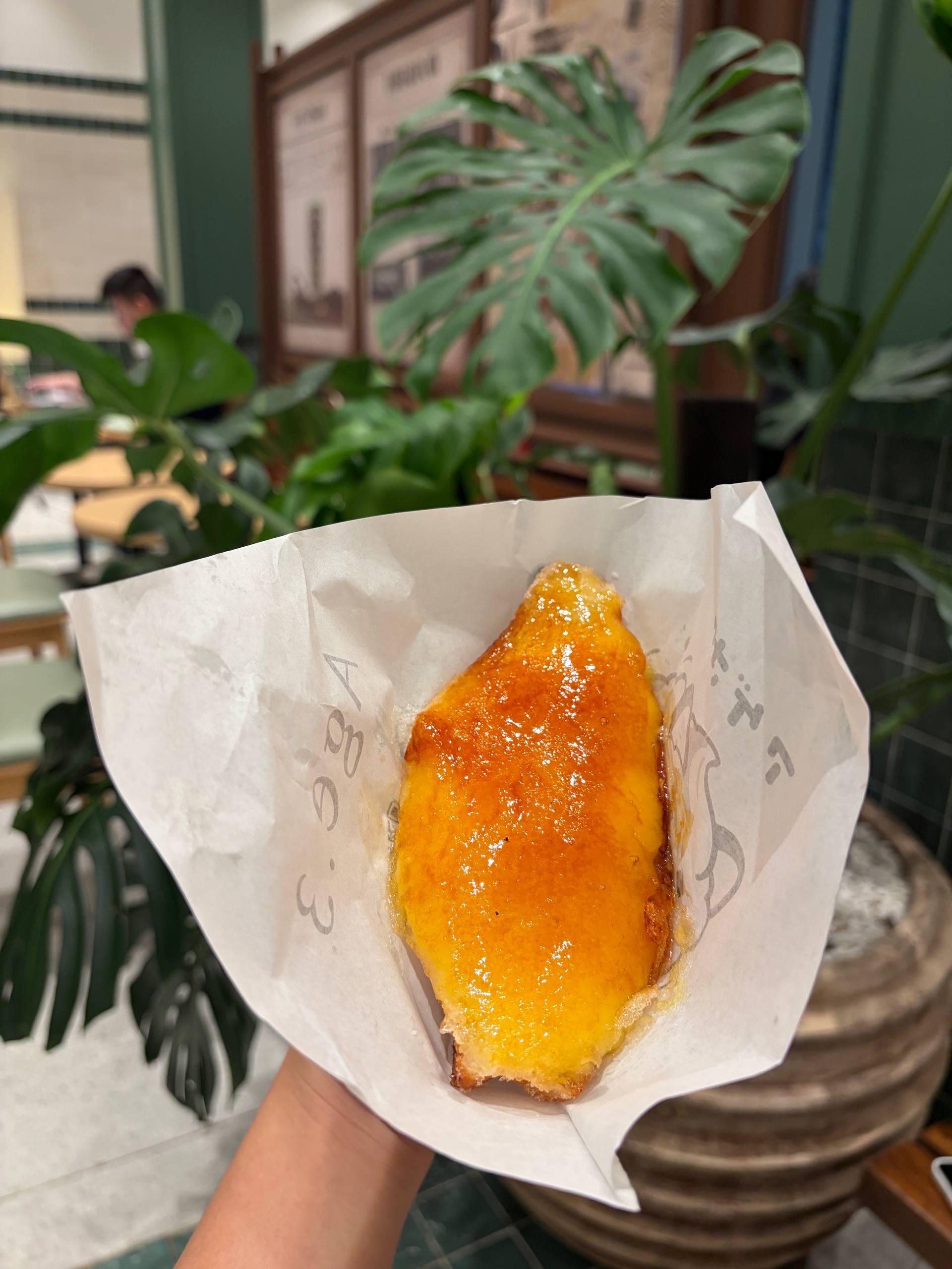 B&aacute;nh sandwich chi&ecirc;n Age . 3: Trải nghiệm vị ngon đ&aacute;ng chờ đợi giữa l&ograve;ng H&agrave; Nội - Ảnh 14.