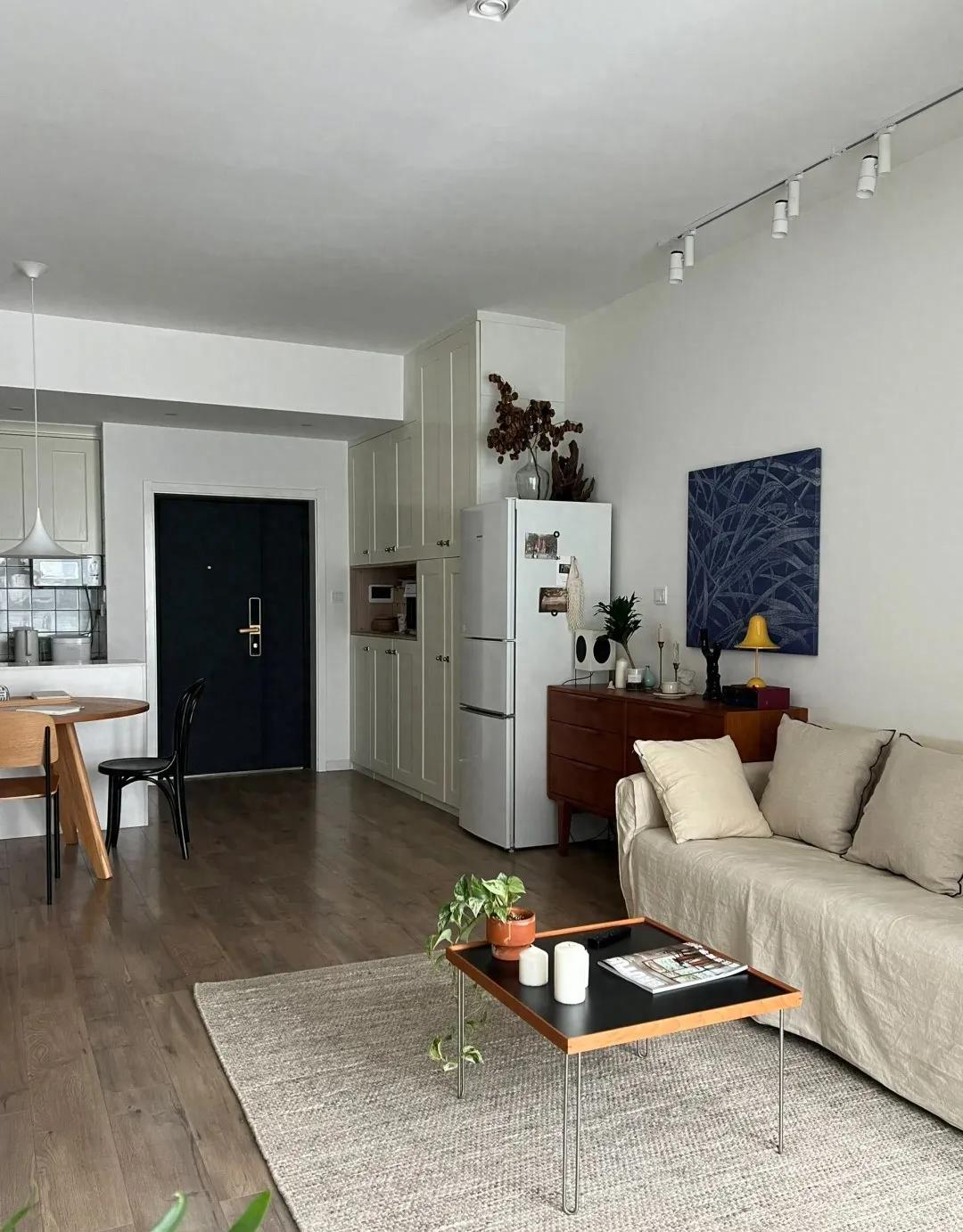 Người phụ nữ trung niên sống một mình trong căn hộ 60m²: Nhà không lớn nhưng góc nào cũng khiến người khác ao ước - Ảnh 3.