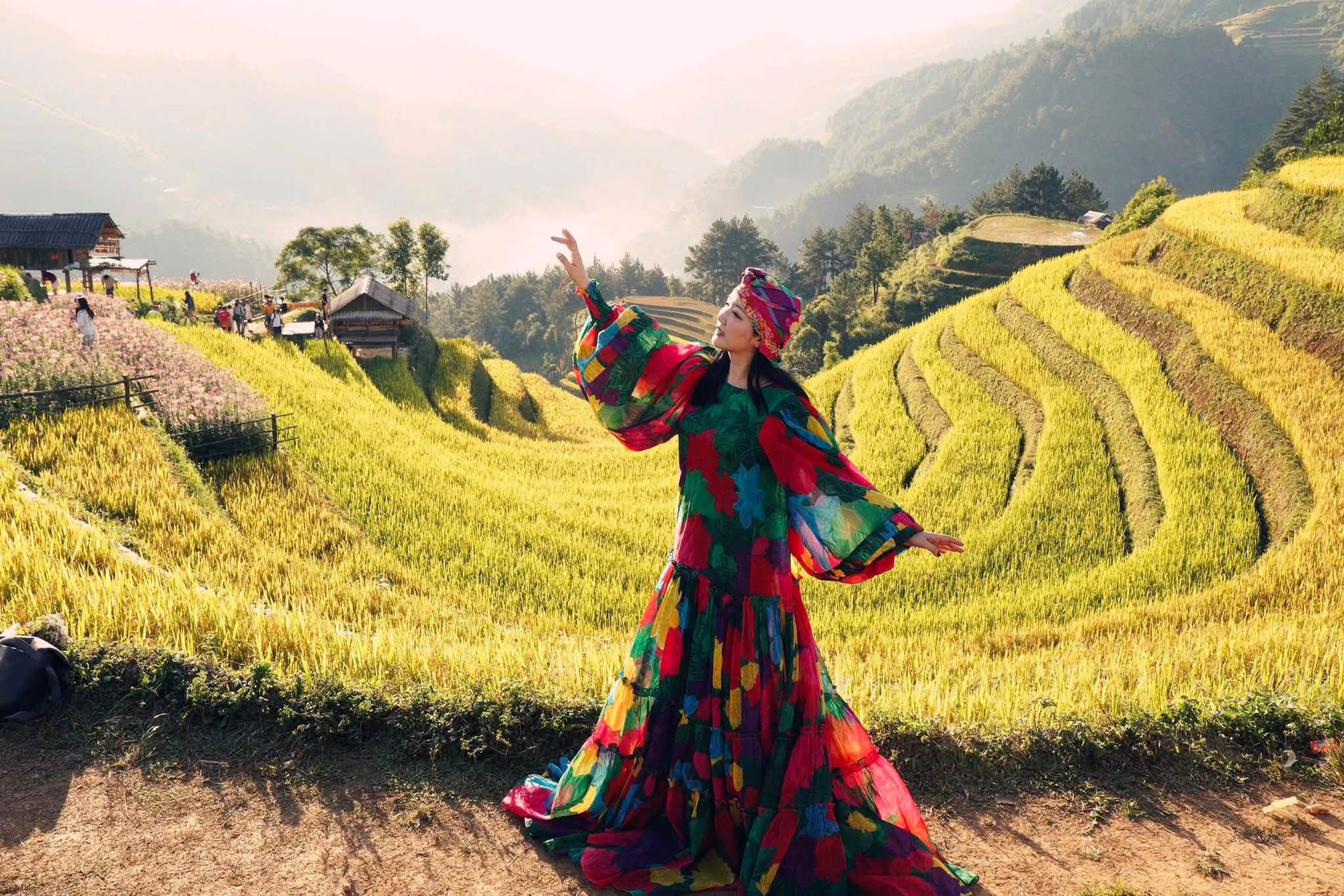 Hoa hậu Gi&aacute;ng My kh&aacute;m ph&aacute; M&ugrave; Cang Chải m&ugrave;a v&agrave;ng đẹp như trong phim 2026 - Ảnh 24.