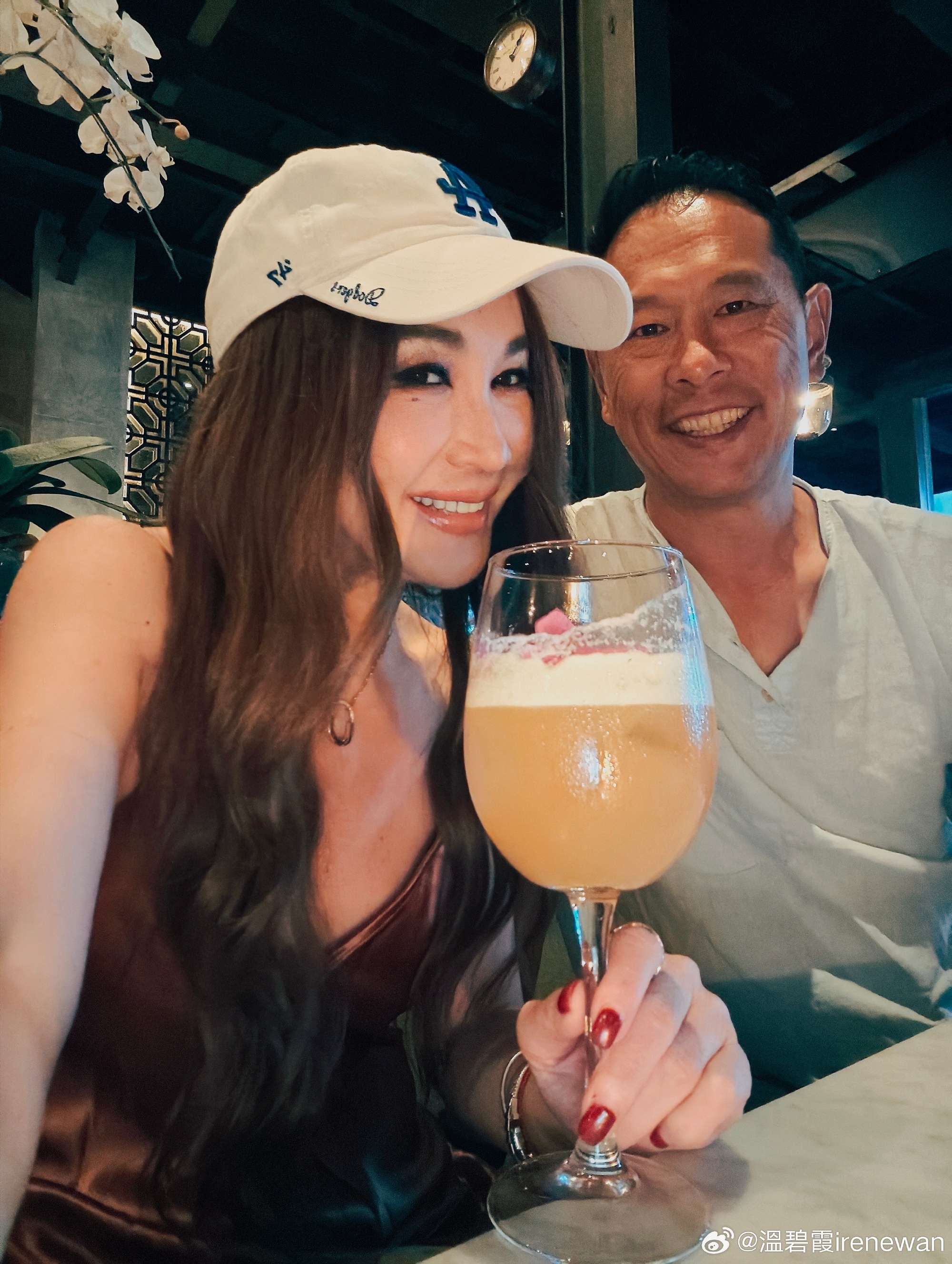 Cả showbiz hiếm ai lấy chồng vi&ecirc;n m&atilde;n như mỹ nh&acirc;n n&agrave;y: Được cưng chiều suốt 26 năm, kh&ocirc;ng phải chịu quy tắc d&acirc;u h&agrave;o m&ocirc;n- Ảnh 7.