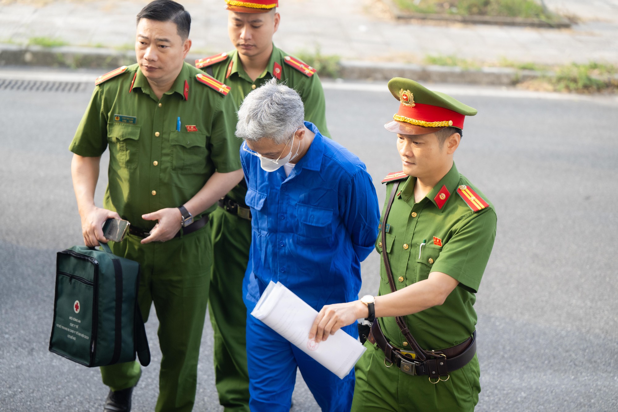 Vụ Mr Pips và Shark Bình: Nhiều bị cáo không nhớ tại phiên tòa lừa đảo 2026 - Ảnh 4. Vụ Mr Pips và Shark Bình: Nhiều bị cáo không nhớ tại phiên tòa lừa đảo 2026 - Ảnh 4.