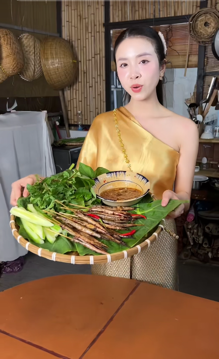 M&acirc;m cơm ngon của &Aacute; hậu th&uacute;y An Sau đ&aacute;m cưới với 13 c&acirc;y v&agrave;ng - Ảnh 6.