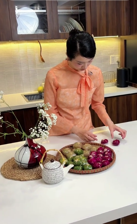 M&acirc;m cơm ngon của &Aacute; hậu th&uacute;y An Sau đ&aacute;m cưới với 13 c&acirc;y v&agrave;ng - Ảnh 9.
