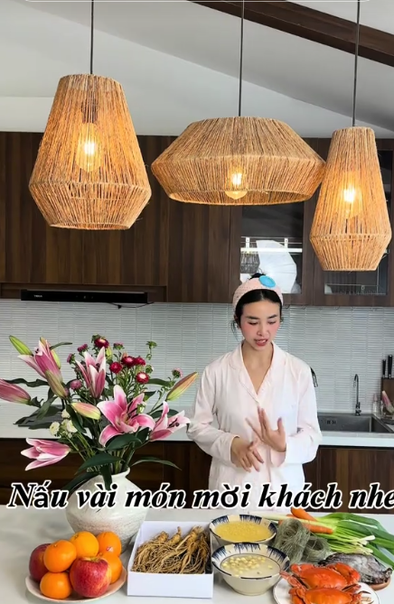 M&acirc;m cơm ngon của &Aacute; hậu th&uacute;y An Sau đ&aacute;m cưới với 13 c&acirc;y v&agrave;ng - Ảnh 10.