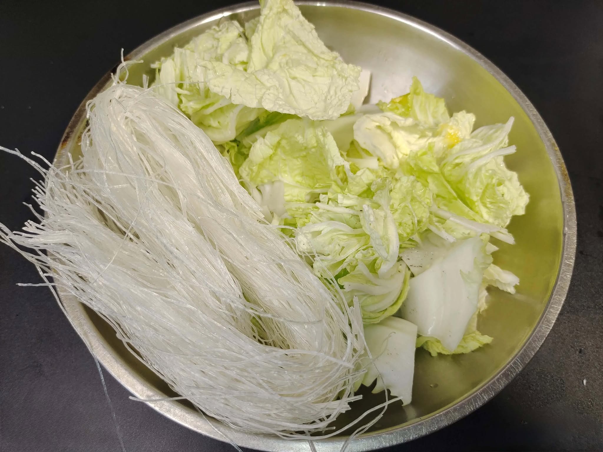 M&oacute;n ăn c&oacute; đủ rau v&agrave; thịt ấm n&oacute;ng, khiến bạn muốn ăn th&ecirc;m cơm - Ảnh 3.