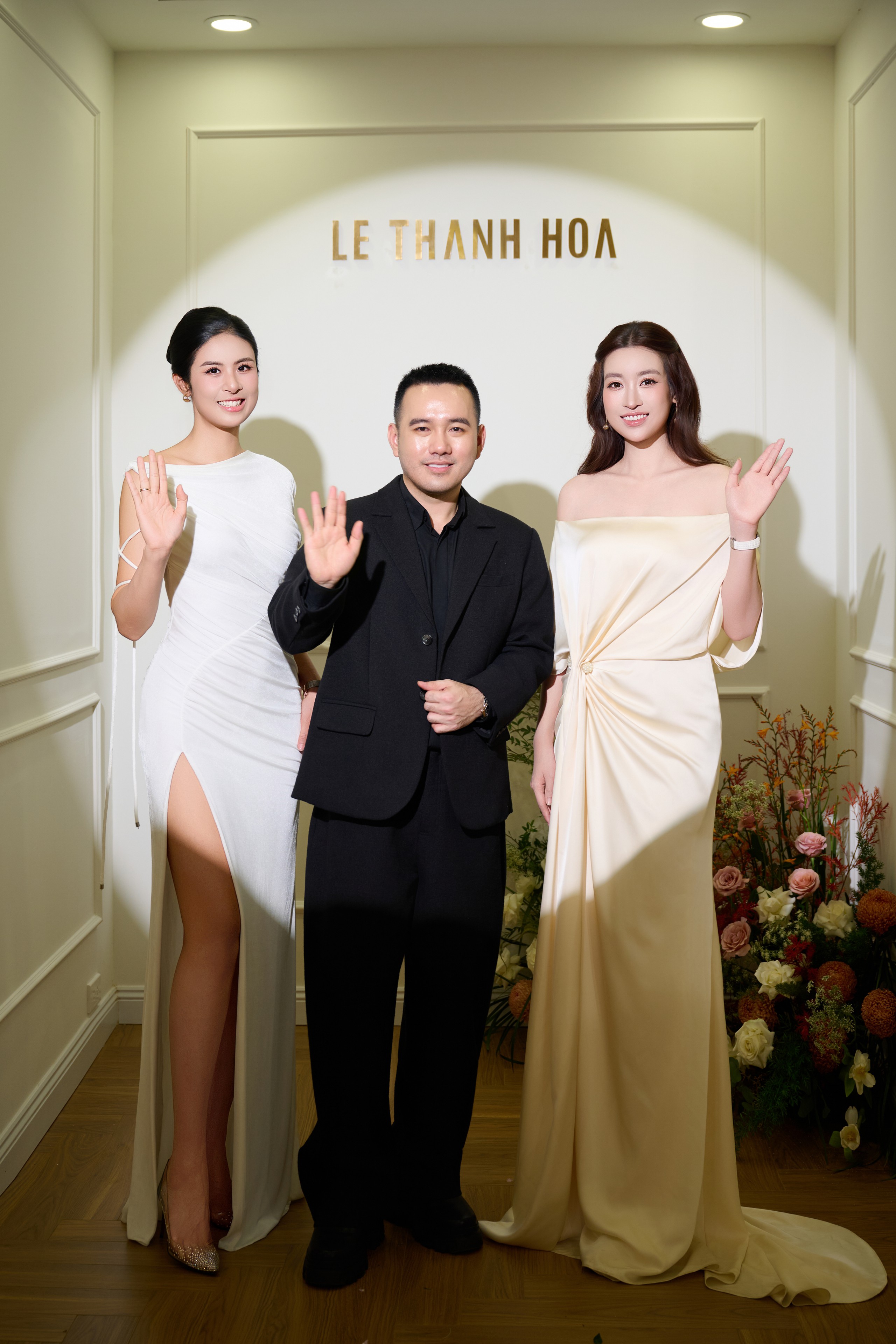 Gallery - Đỗ Mỹ Linh diện đầm satin trễ vai, nổi bật khí chất dâu hào môn giữa sự kiện  - image 9