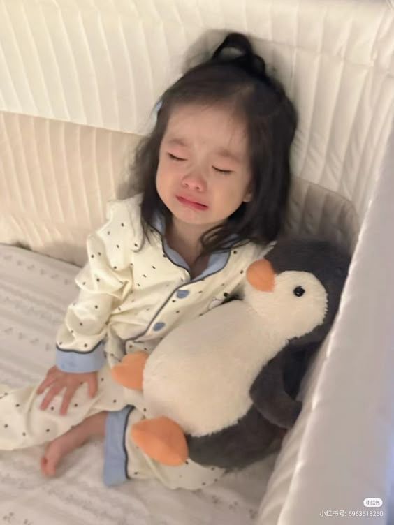 Con vừa bị nhắc đã khóc, đừng vội mắng “yếu đuối”, cha mẹ cần nhìn lại mình trước - Ảnh 4.