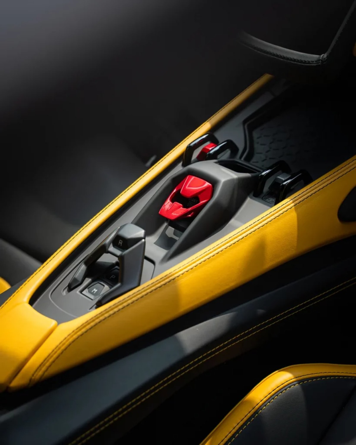 Cường Đ&ocirc; - la tặng Lamborghini 30 tỷ cho kh&aacute;ch mua nh&agrave; tại Solina Luxury Apartments - Ảnh 7.