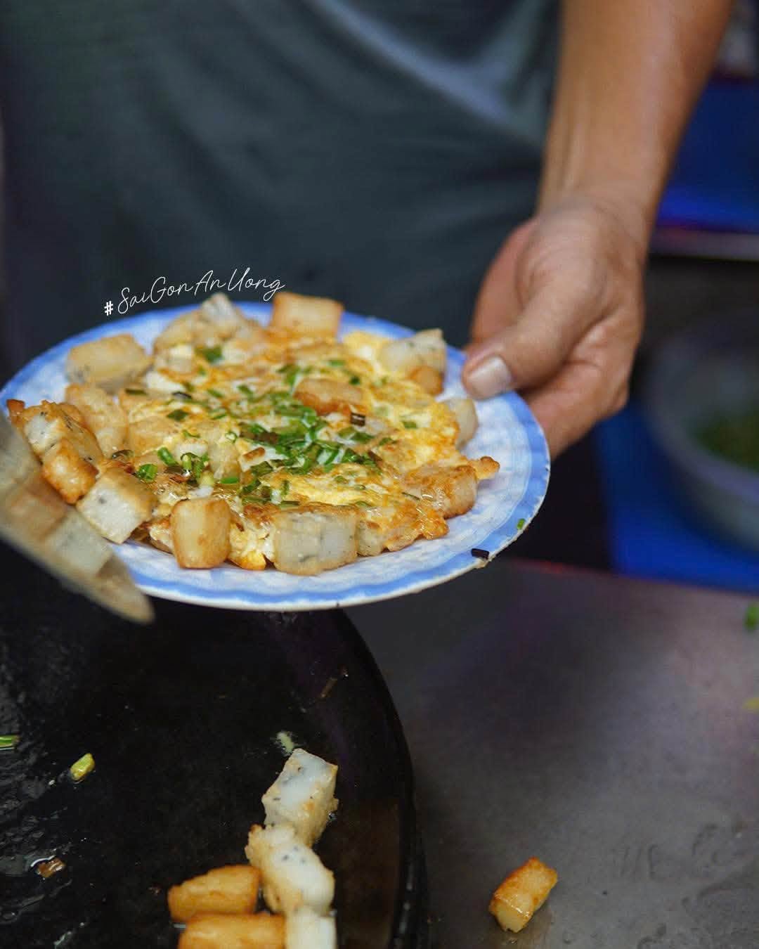 Qu&aacute;n bột chi&ecirc;n Đạt Th&agrave;nh ở TP . HCM mở lại sau 3 th&aacute;ng đ&oacute;ng cửa - Ảnh 7.