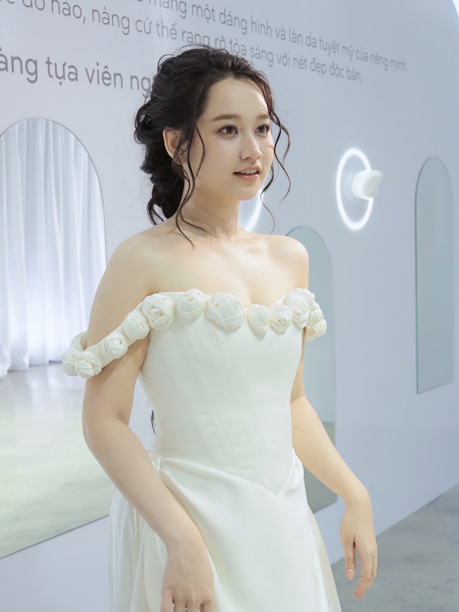 C&ocirc; g&aacute;i c&oacute; đ&ocirc;i mắt vạn người m&ecirc; mất t&iacute;ch 5 năm ai cũng tiếc nuối, nay 