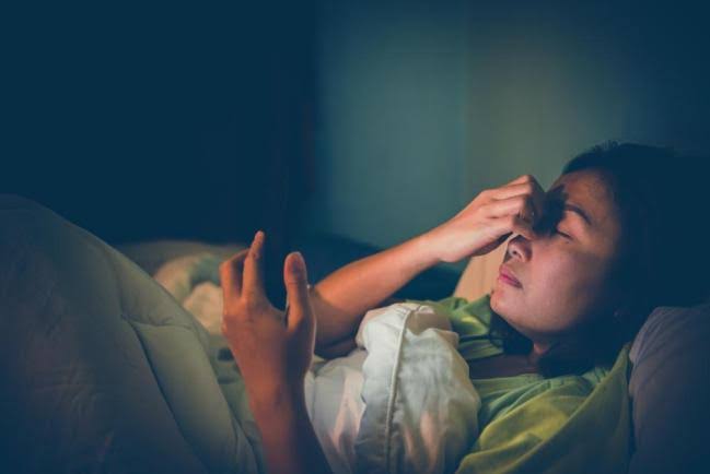 B&aacute;c sĩ t&acirc;m thần cảnh b&aacute;o nguy cơ mục ruỗng n&atilde;o khi nghiện xem phim ngắn AI- Ảnh 2.