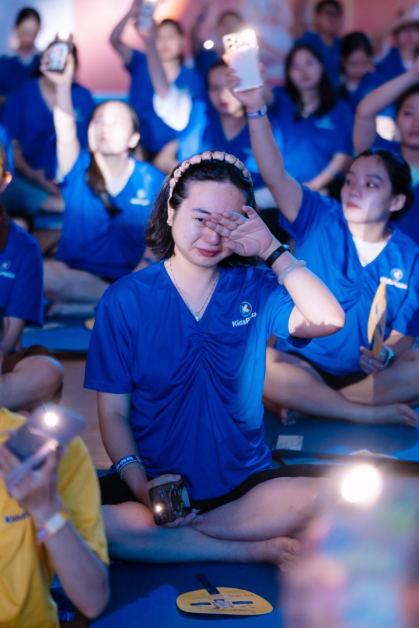 Gallery - Chùm ảnh: Từ bé bò về đích đến 700 mẹ bầu đồng diễn yoga, những khoảnh khắc thương yêu tại Festival Mẹ Bầu và Em Bé 2026 - image 6