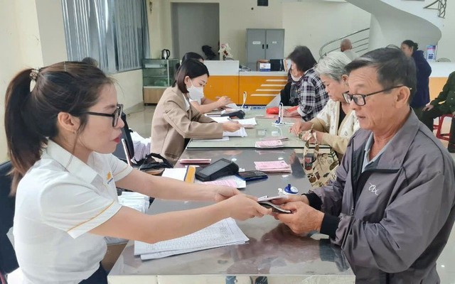 Tăng trợ cấp hưu trí xã hội 2026: Mức trợ cấp mới từ 540 . 000 Đồng / tháng - Ảnh 1. Tăng trợ cấp hưu trí xã hội 2026: Mức trợ cấp mới từ 540 . 000 Đồng / tháng - Ảnh 1.