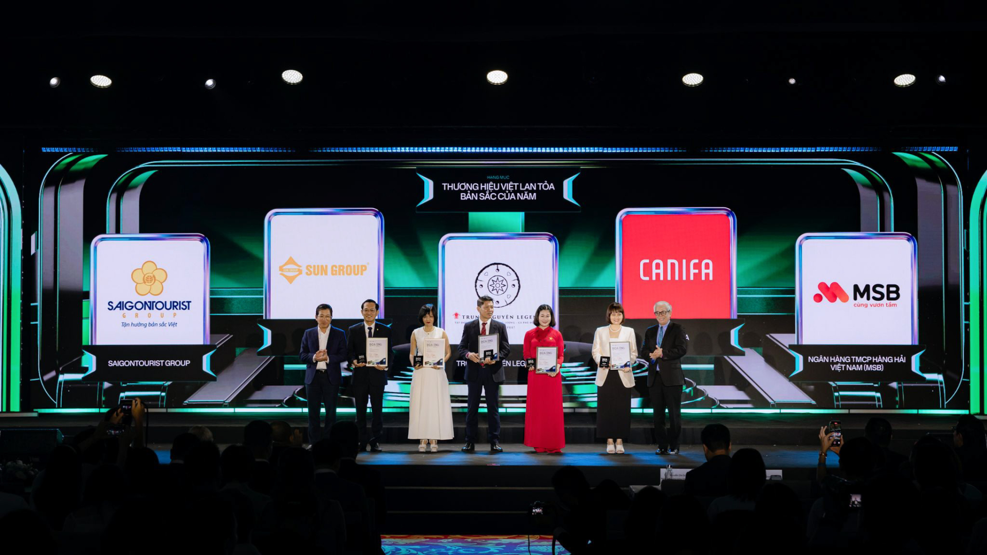 Gala Better Choice Awards 2026: 45 hạng mục được vinh danh, b&ugrave;ng nổ với những m&agrave;n tr&igrave;nh diễn m&atilde;n nh&atilde;n - Ảnh 12.