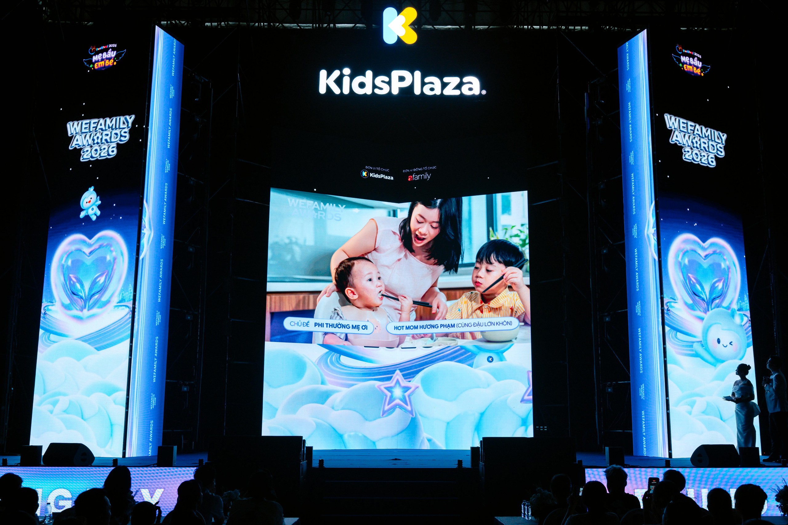 Gallery - Những khoảnh khắc xúc động tại WeFamily Awards 2026: Khi yêu thương được gọi tên - image 4