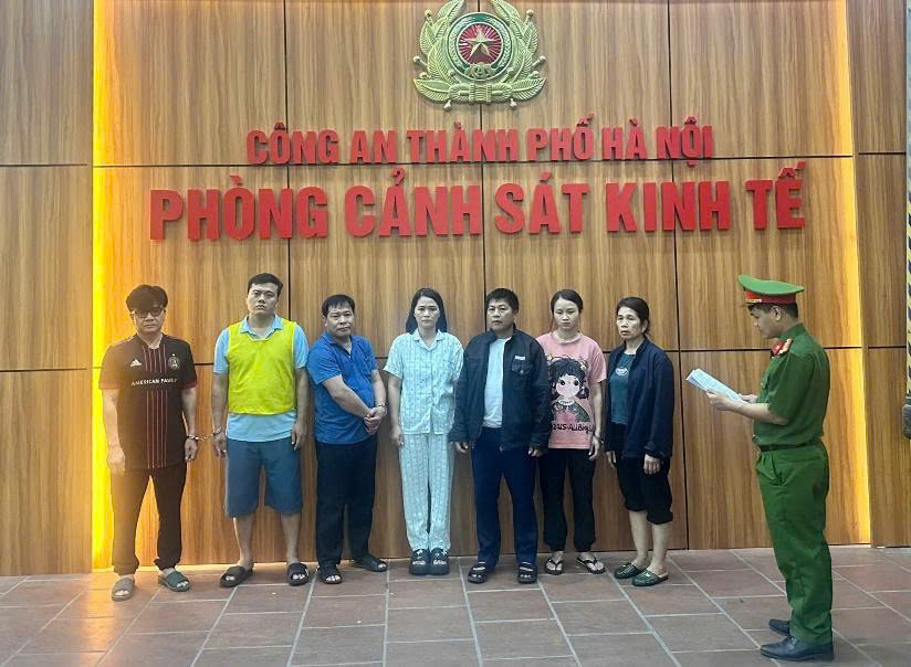 Bất ngờ Về vụ l&ugrave;m x&ugrave;m suất ăn v&agrave; thịt lợn bẩn ở H&agrave; Nội năm 2026 - Ảnh 1.