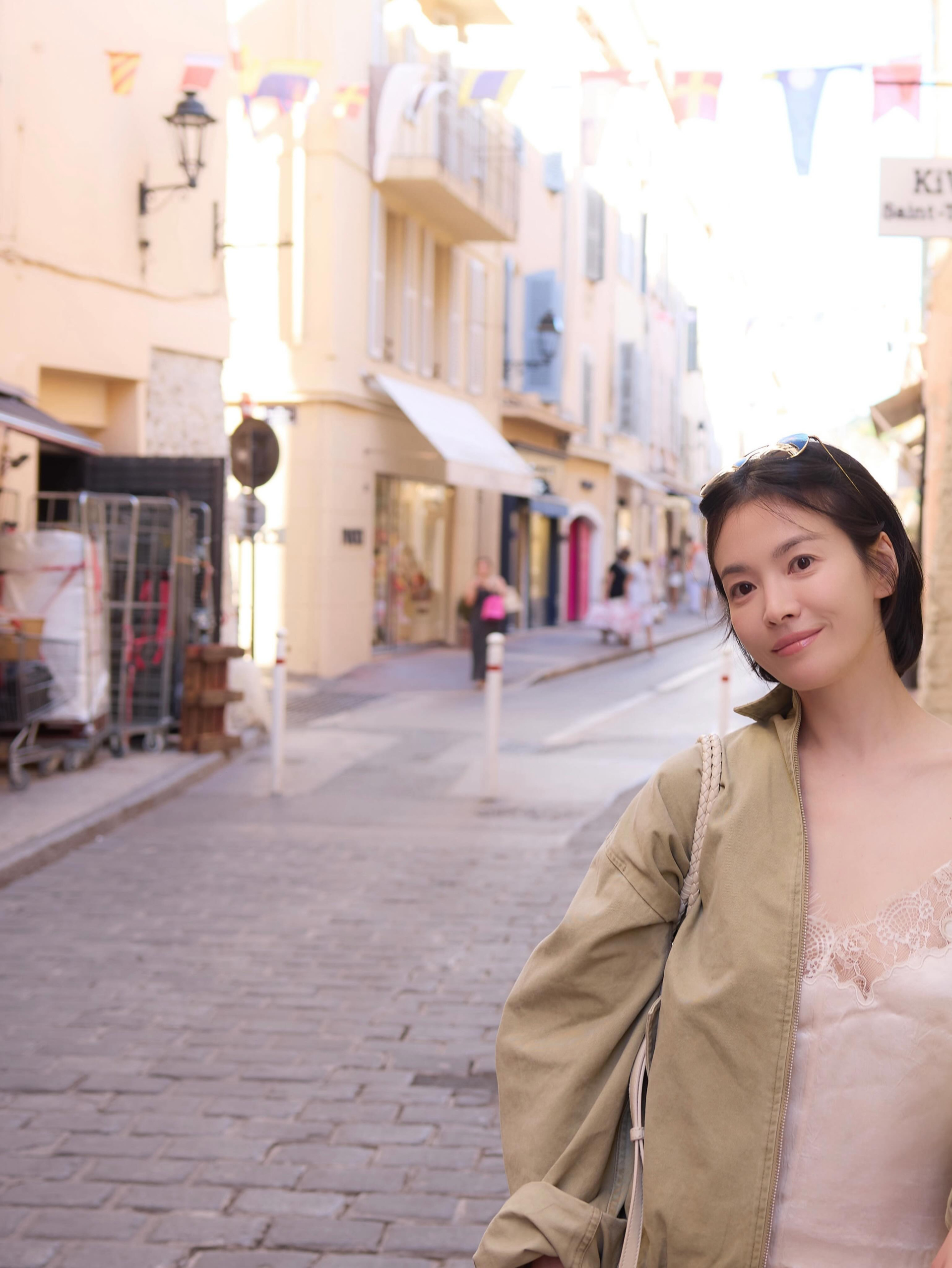 Song Hye Kyo: Mỹ nh&acirc;n đẹp bất biến của showbiz H&agrave;n từ 1996 đến nay - Ảnh 7.