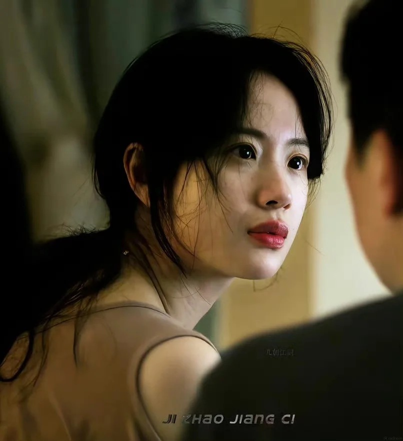 - Ảnh 4. - Ảnh 4.